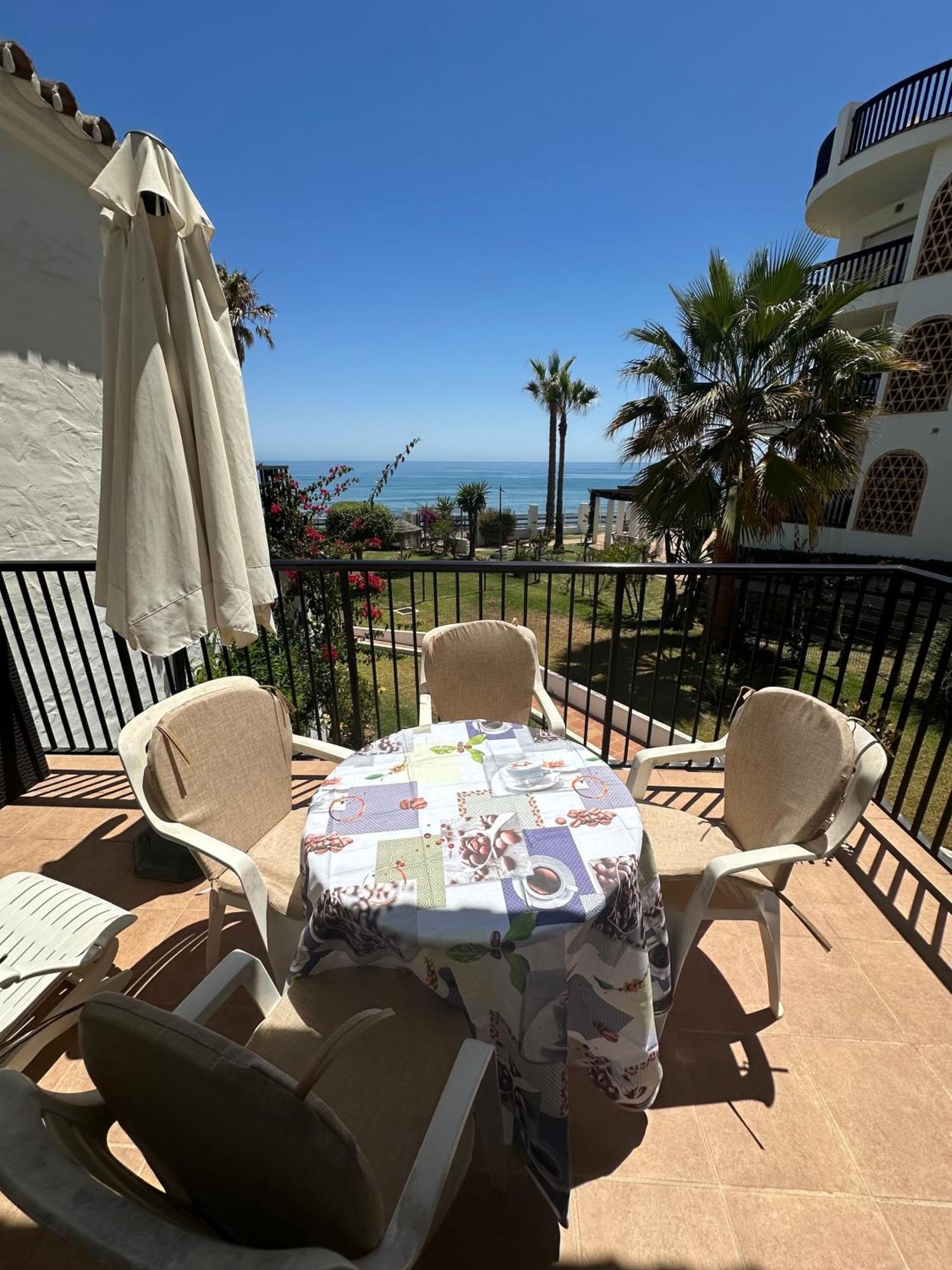 Apartment Sun Of Andalucia In First Beach Line With View On Africa Sitio de Calahonda Extérieur photo