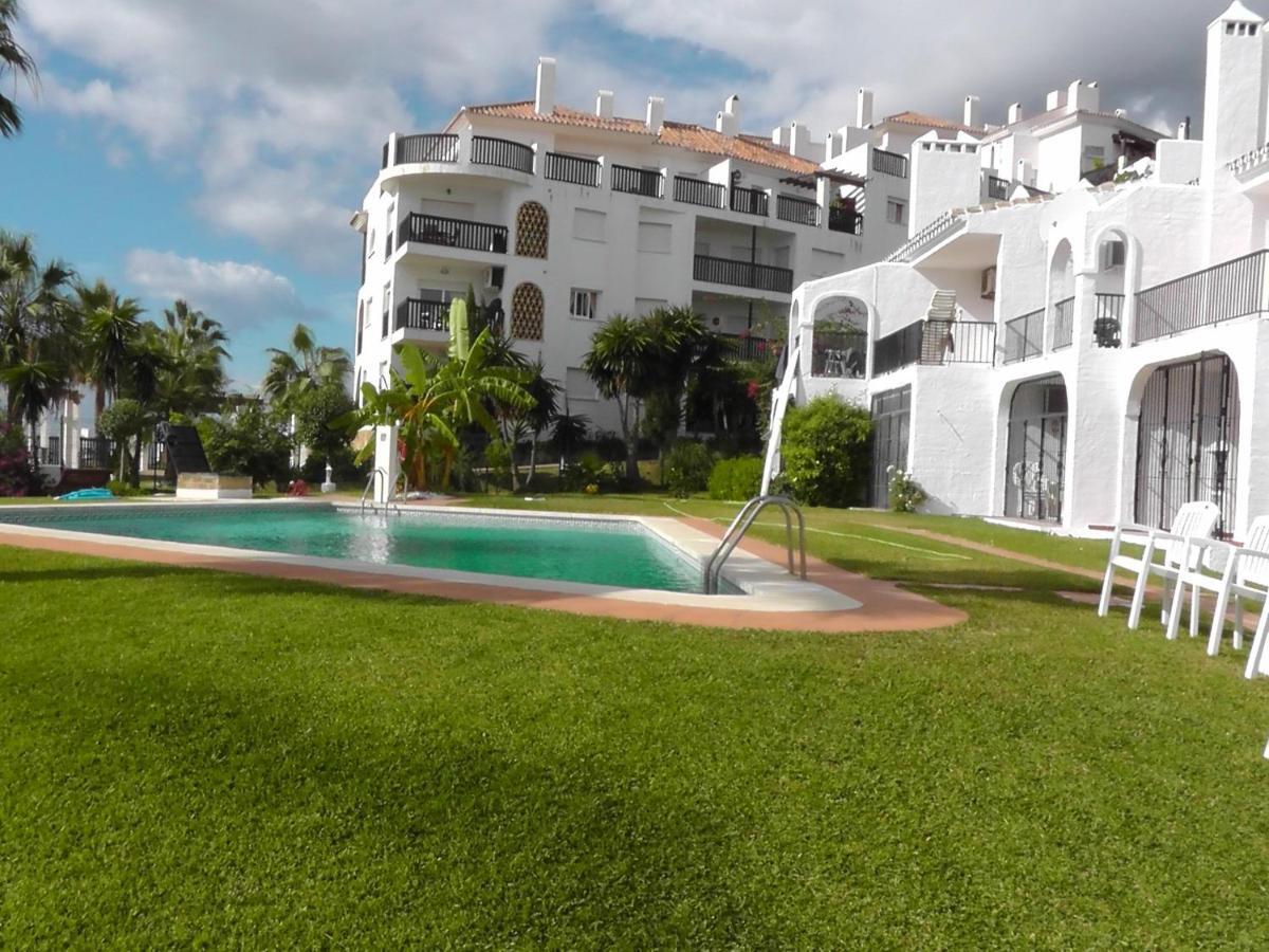 Apartment Sun Of Andalucia In First Beach Line With View On Africa Sitio de Calahonda Chambre photo